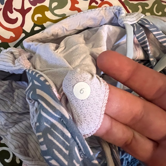 Float Lulu Tank with Bra - Picture 4 of 4